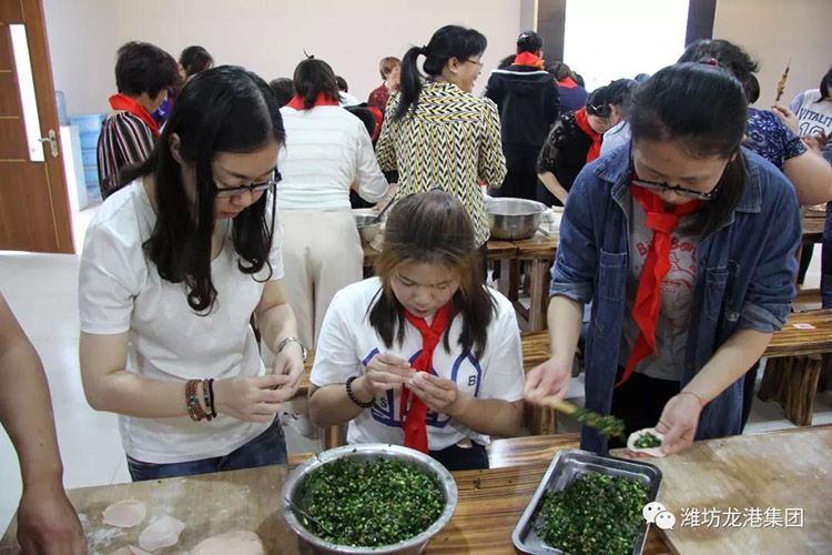 爱心成就梦想 助学点燃希望—龙港集团爱心助学公益活动