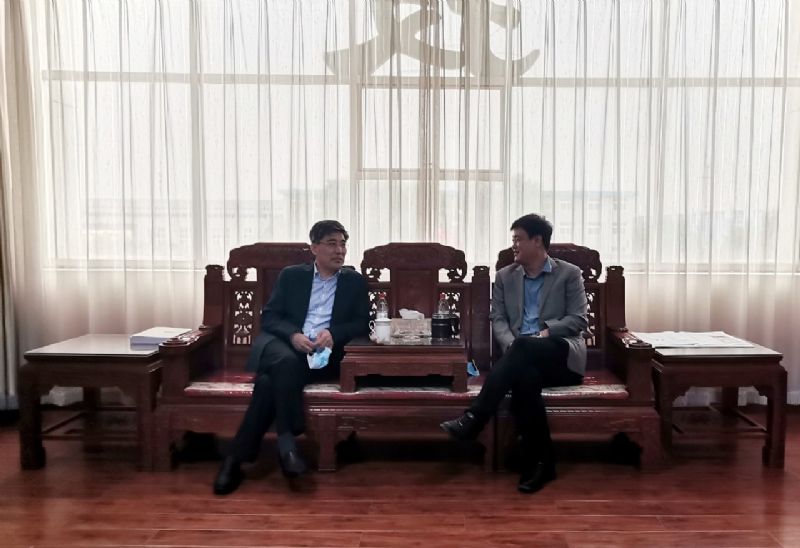 潍坊市财政局党组书记、局长王金祥一行到龙港硅业公司调研